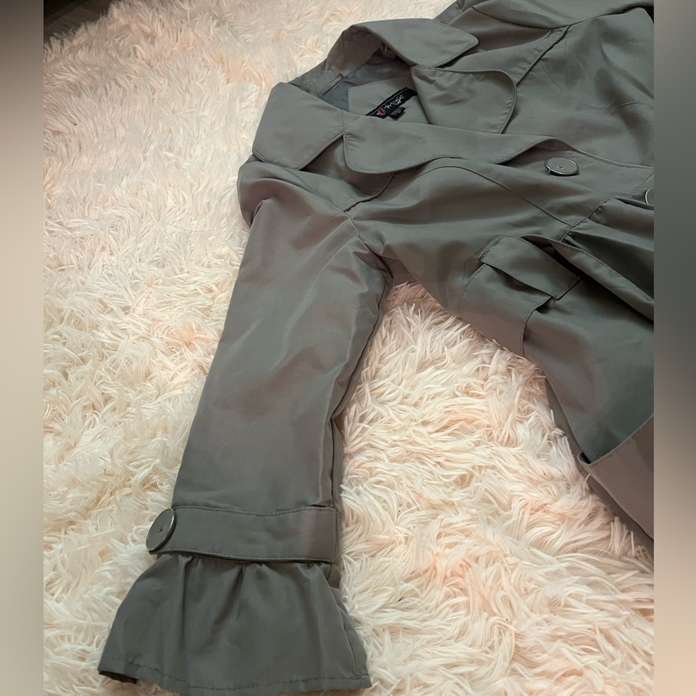 Womens Jacket - Picture 2 of 3